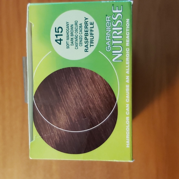 Garnier Nutrisse #415 Soft Mahogany Dark Brown Nourishing Color Creme - Picture 5 of 6